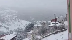 Meteoroloji Uyarmıştı: Sivas'ta Sezonun İlk Karı Yağdı! - Sağlam Haber